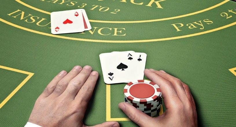 How to play blackjack for free — rules and features